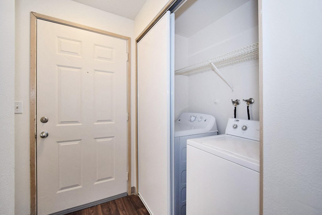 GlenFair Apartments, 14455 E Burnside St, Portland, OR RentCafe