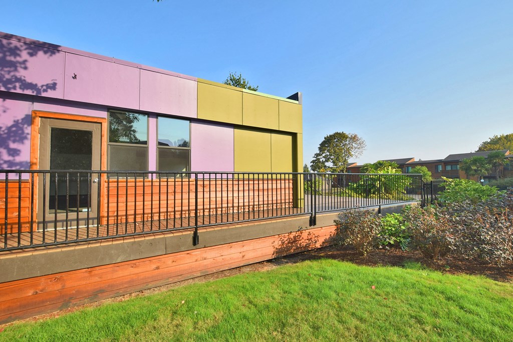 Fountain Park exterior