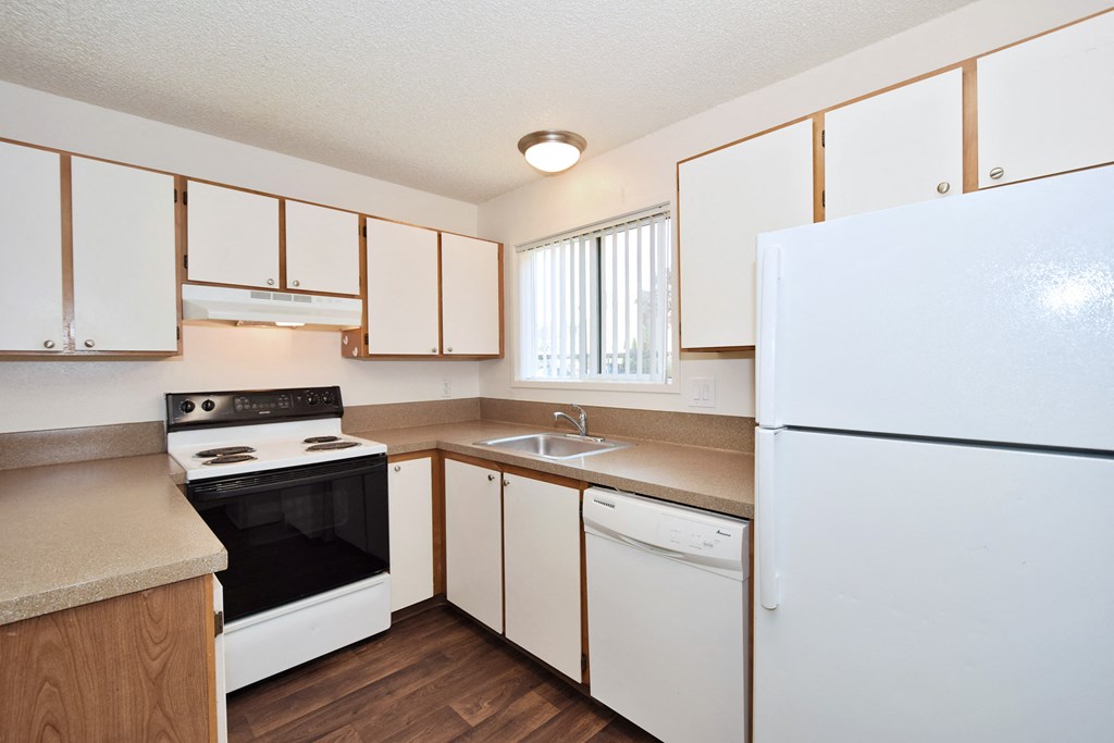 Fountain Park kitchen