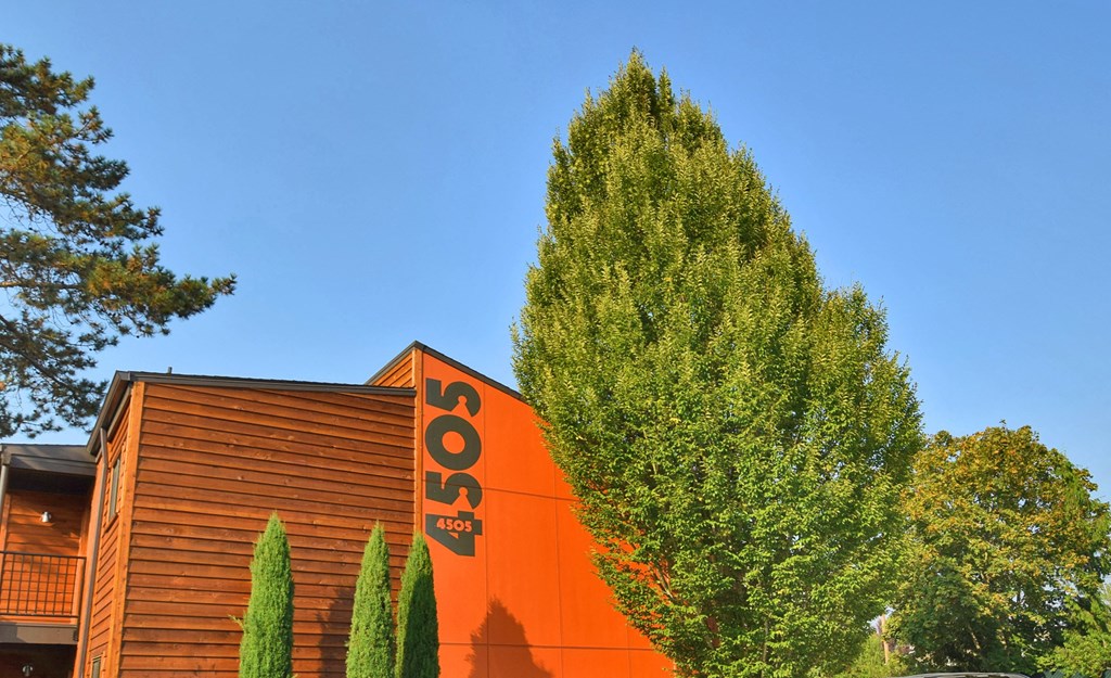 Fountain Park exterior