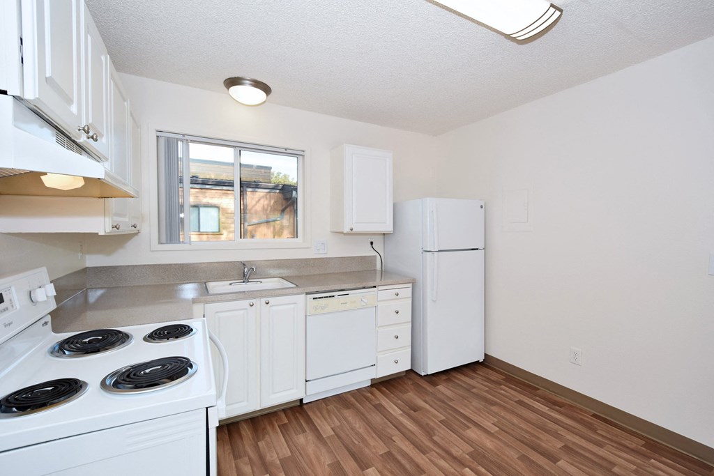 Fountain Park kitchen