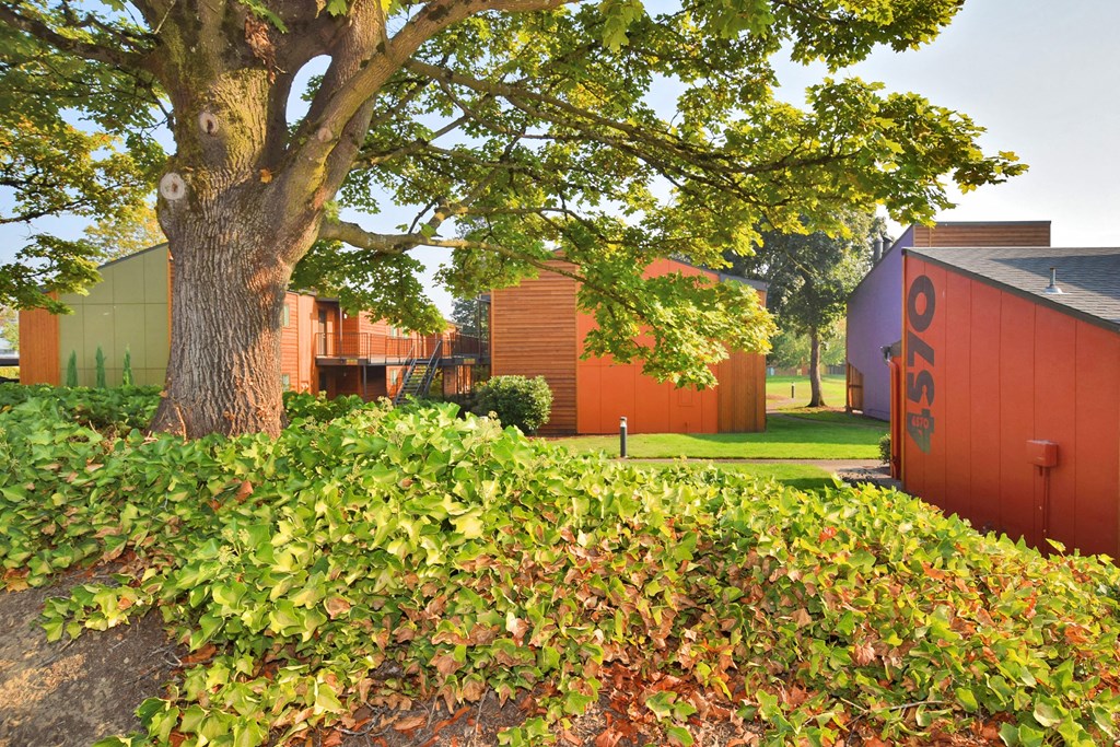 Fountain Park exterior