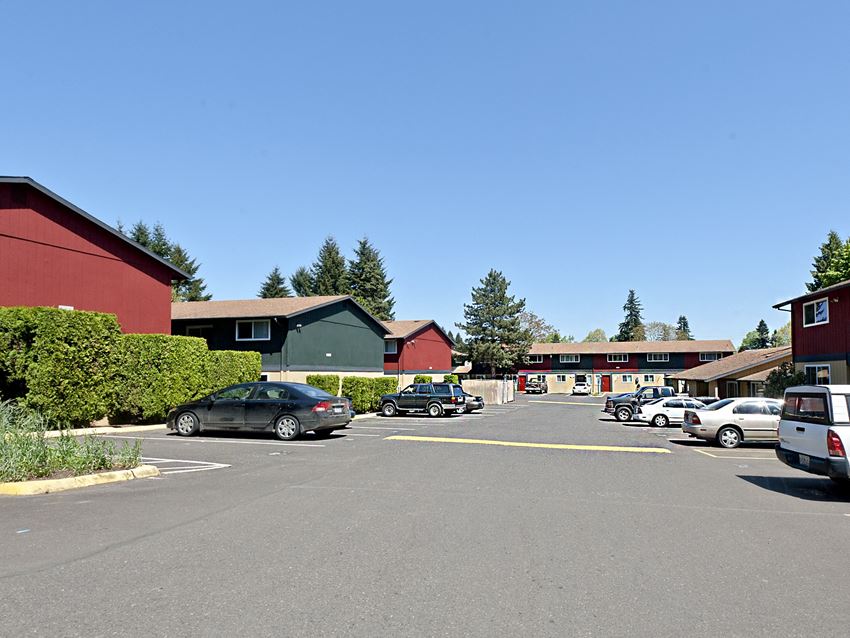 Riverside Villa Apartments, 18766 SE River Road, Milwaukie, OR RentCafe