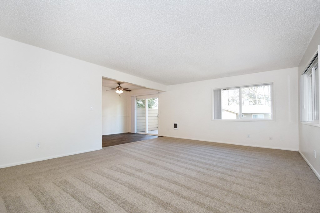 Birnam West: living area