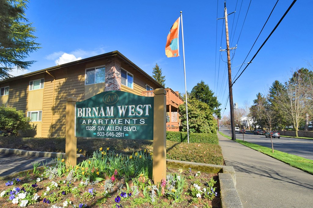 Birnam West exterior