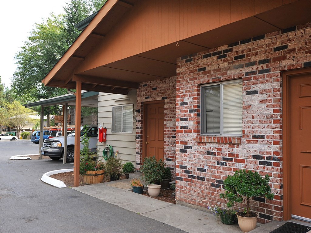 Birnam West exterior