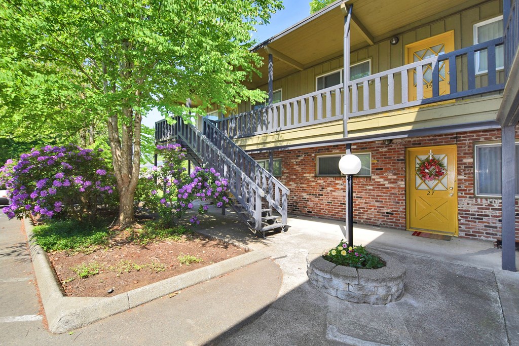 front of property, the shores inn and beach houses