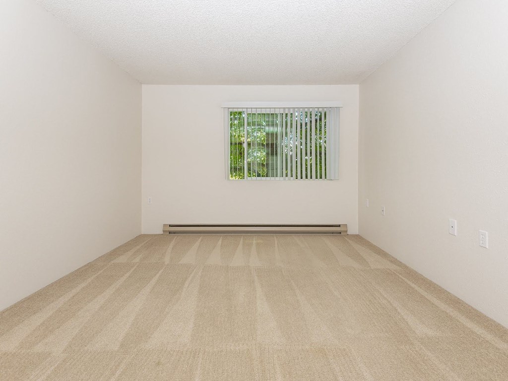 Glenwood Manor living room