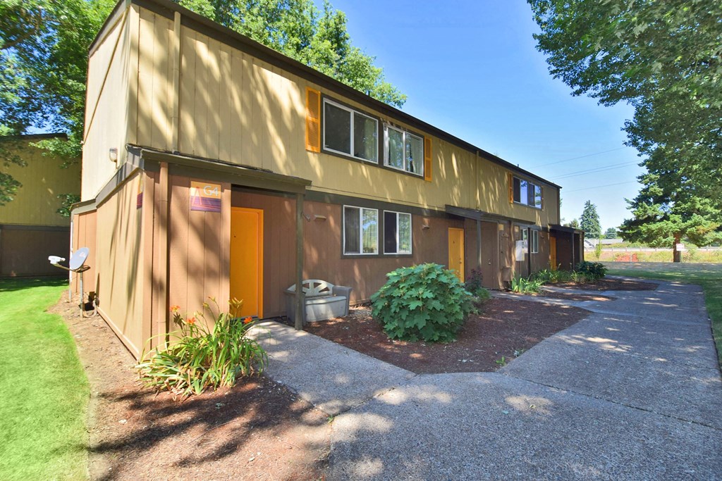 front of property, the loft on birch, downtown walla walla, sleek modern