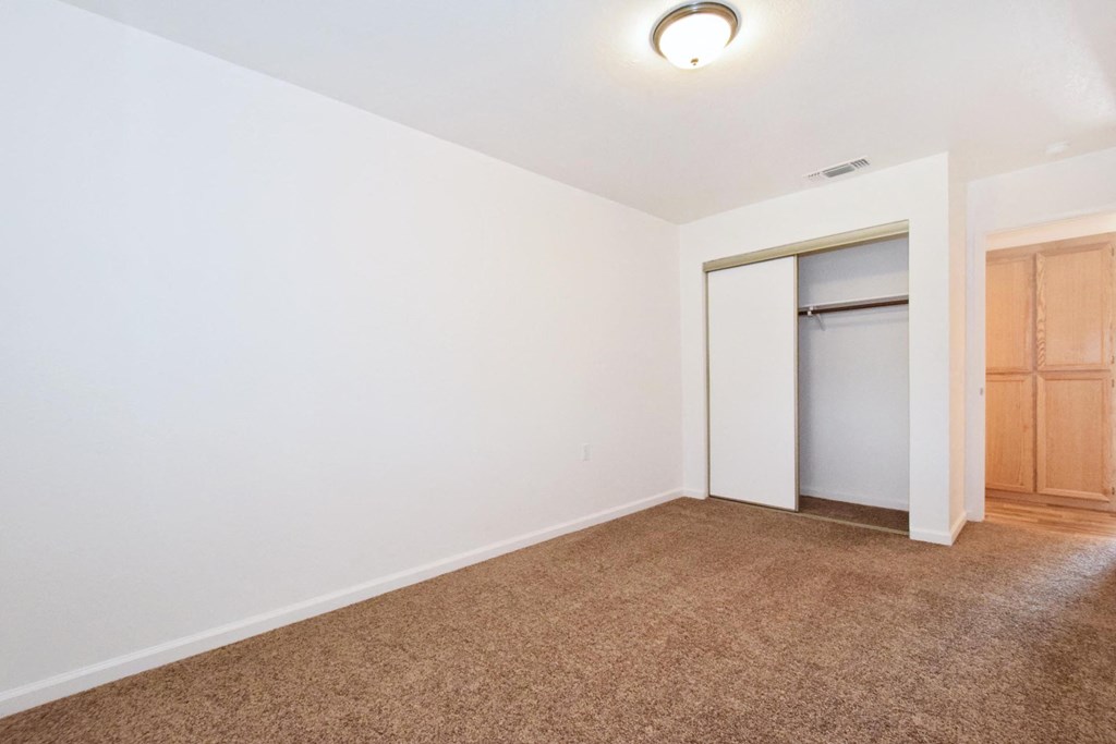 Lincoln Senior Bedroom