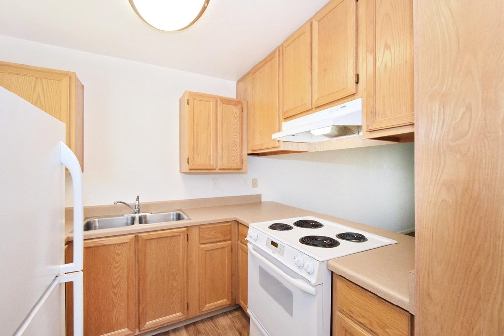 Lincoln Senior Kitchen