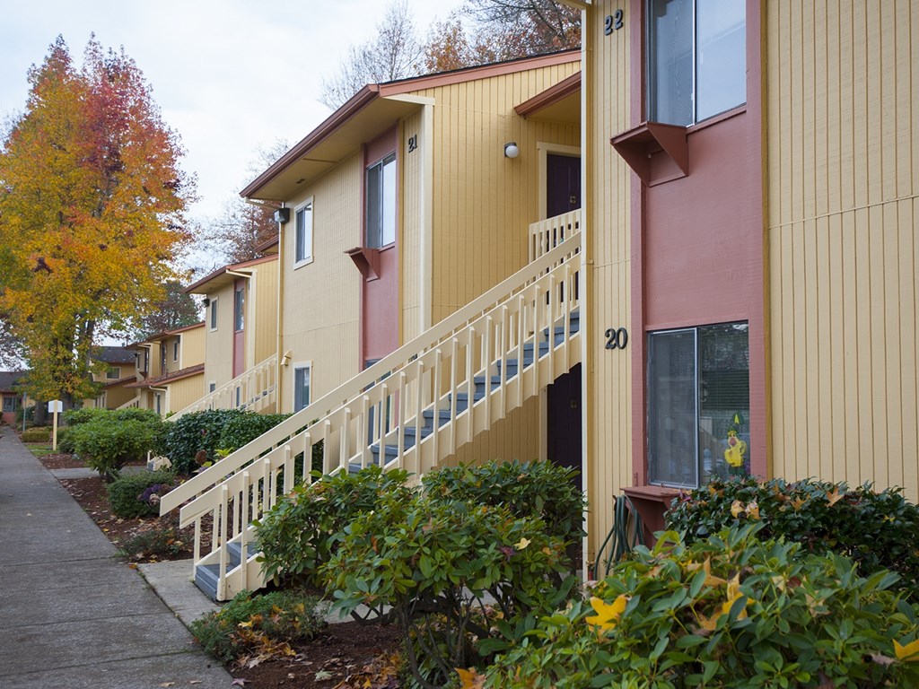 Countrywood Manor exterior
