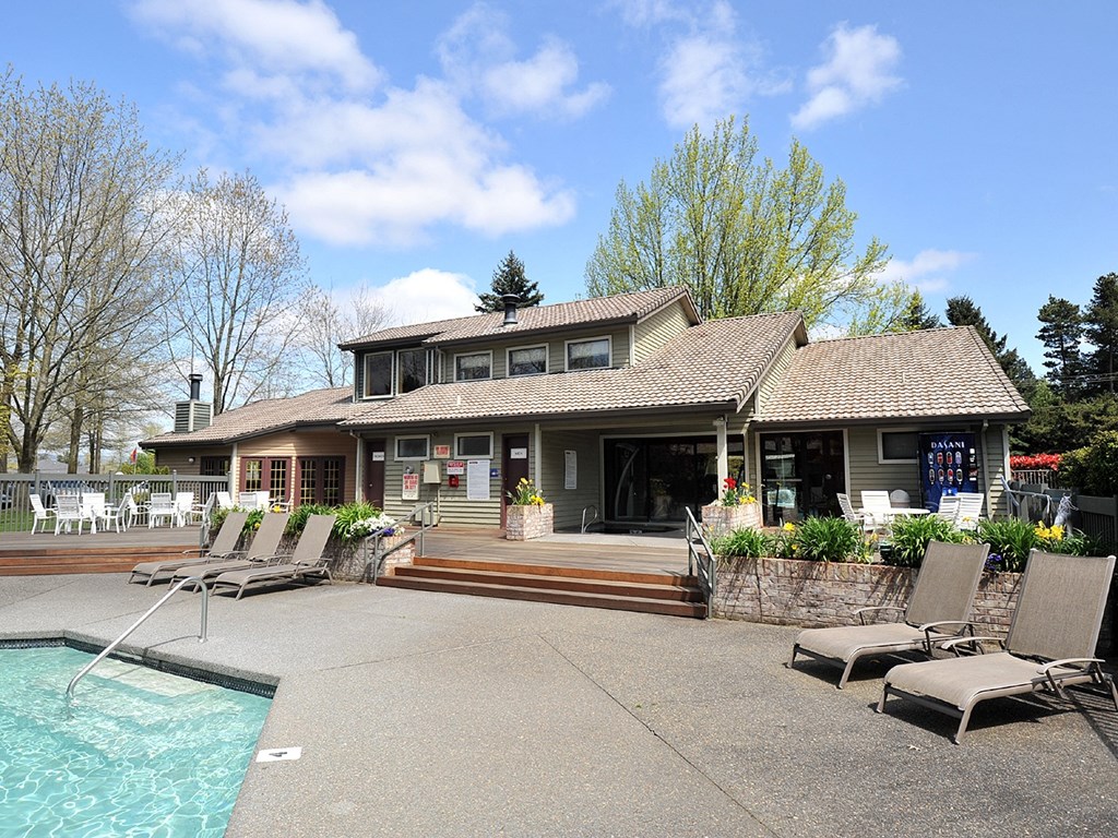 Stone Creek pool deck