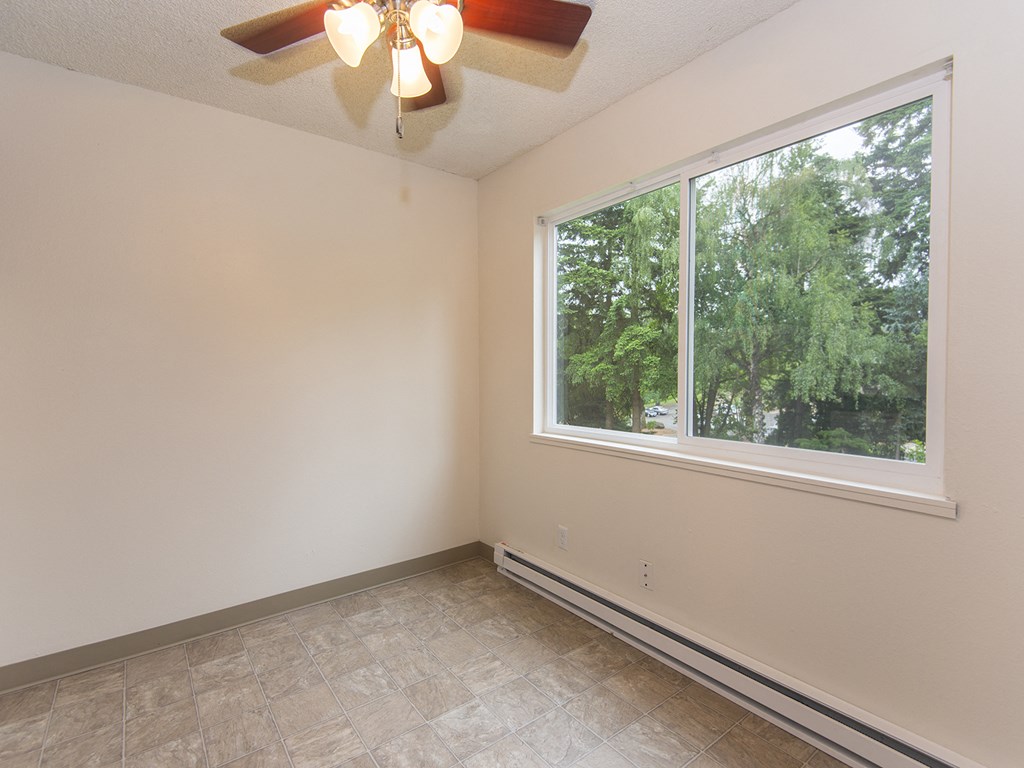 Gladstone Forest Bedroom