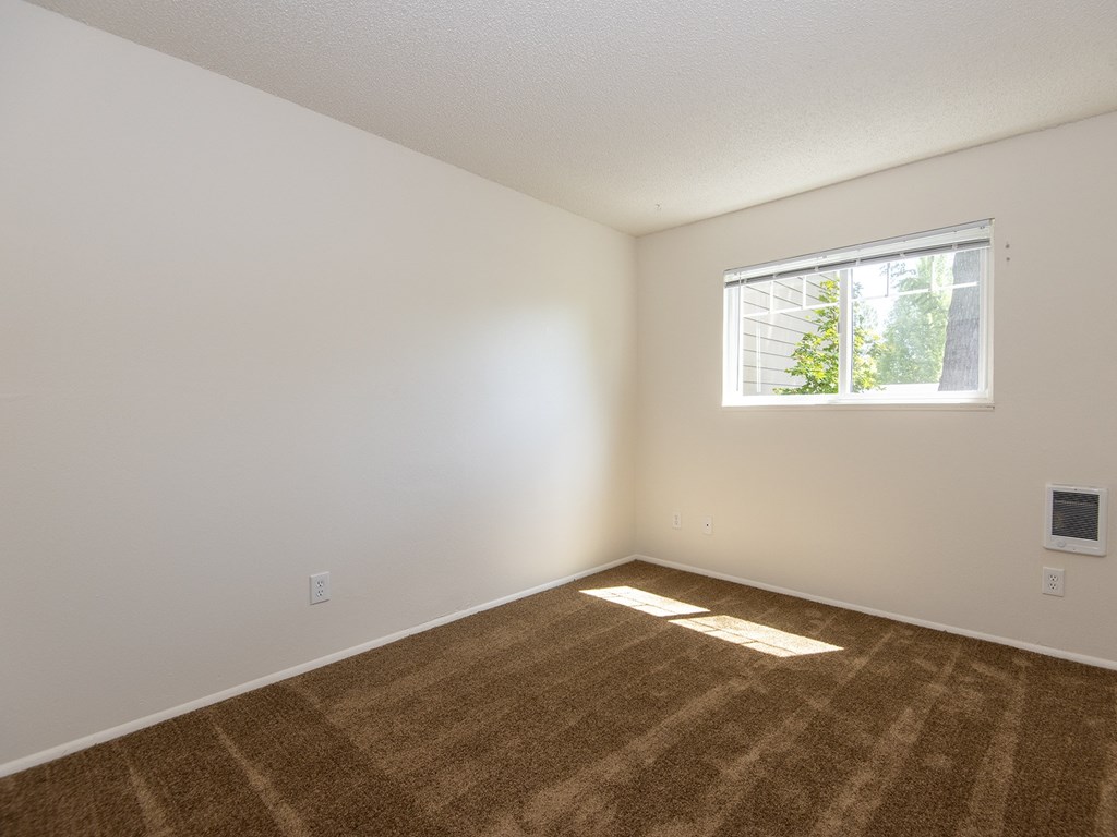 Crescent Ridge bedroom