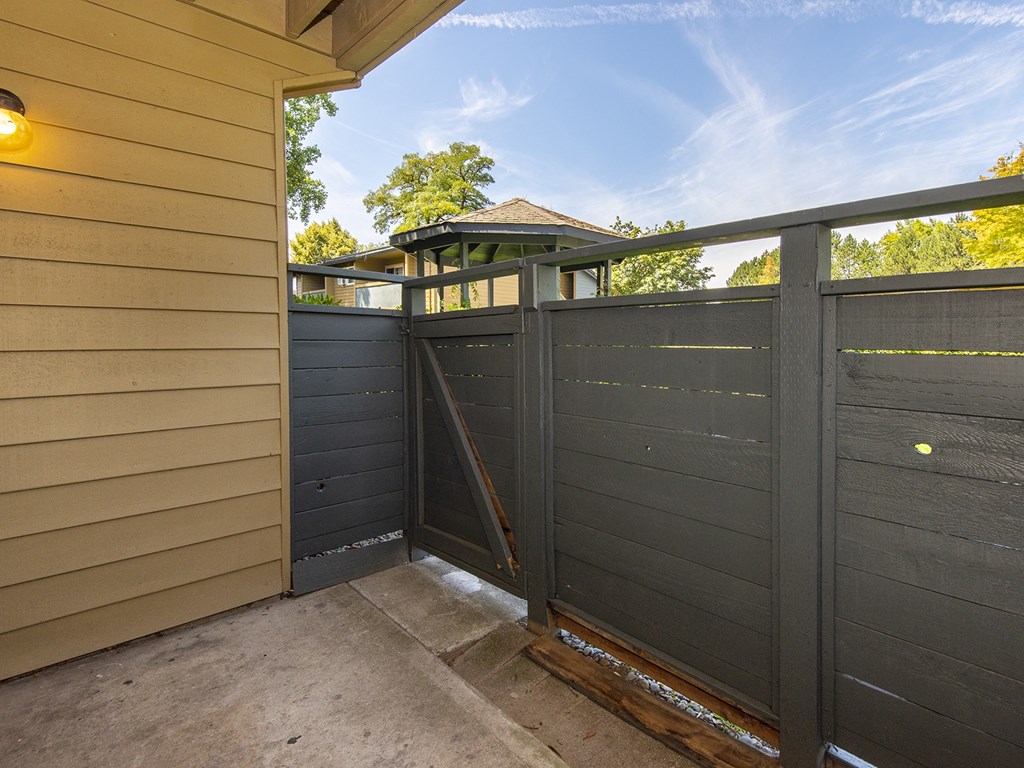 Crescent Ridge patio