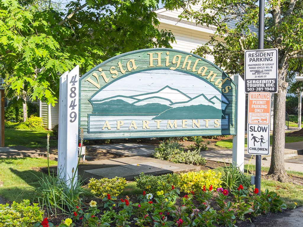 Vista Highlands Monument