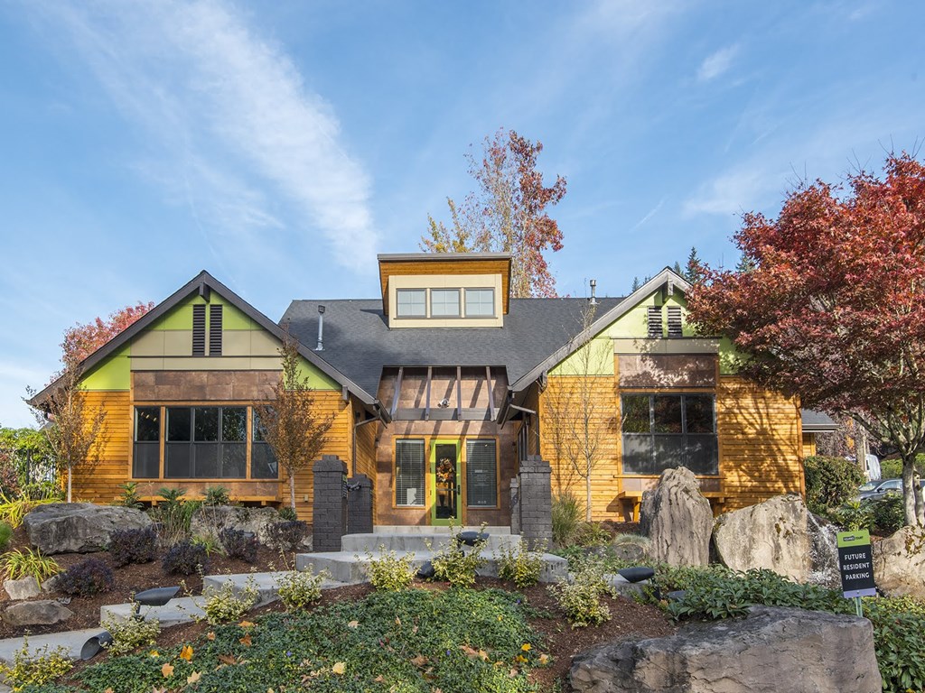 Squires Court Clubhouse 1