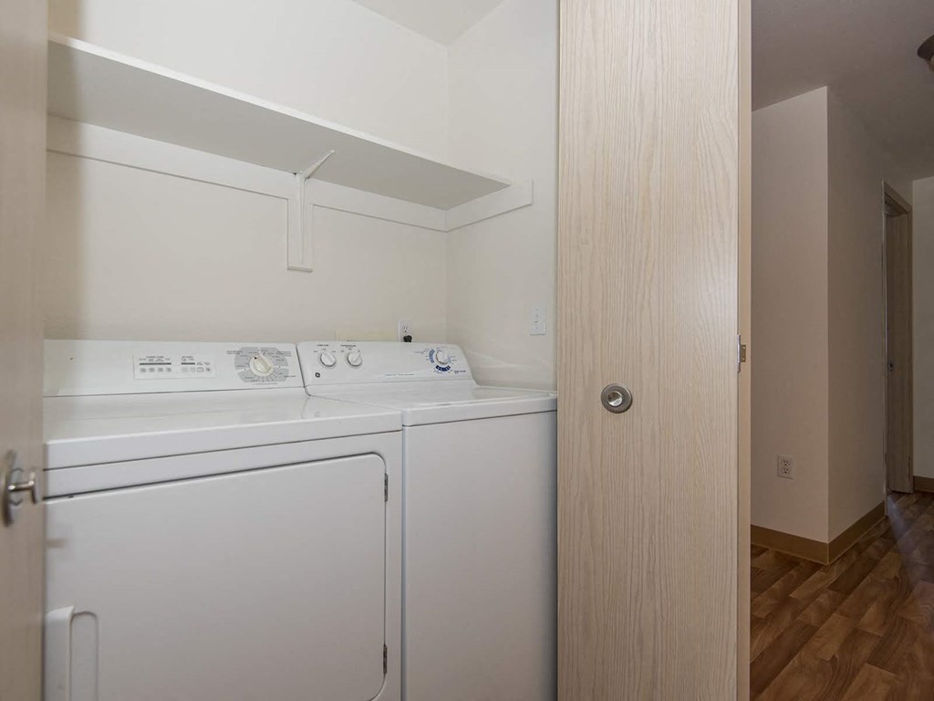 Vista Highlands Washer/Dryer