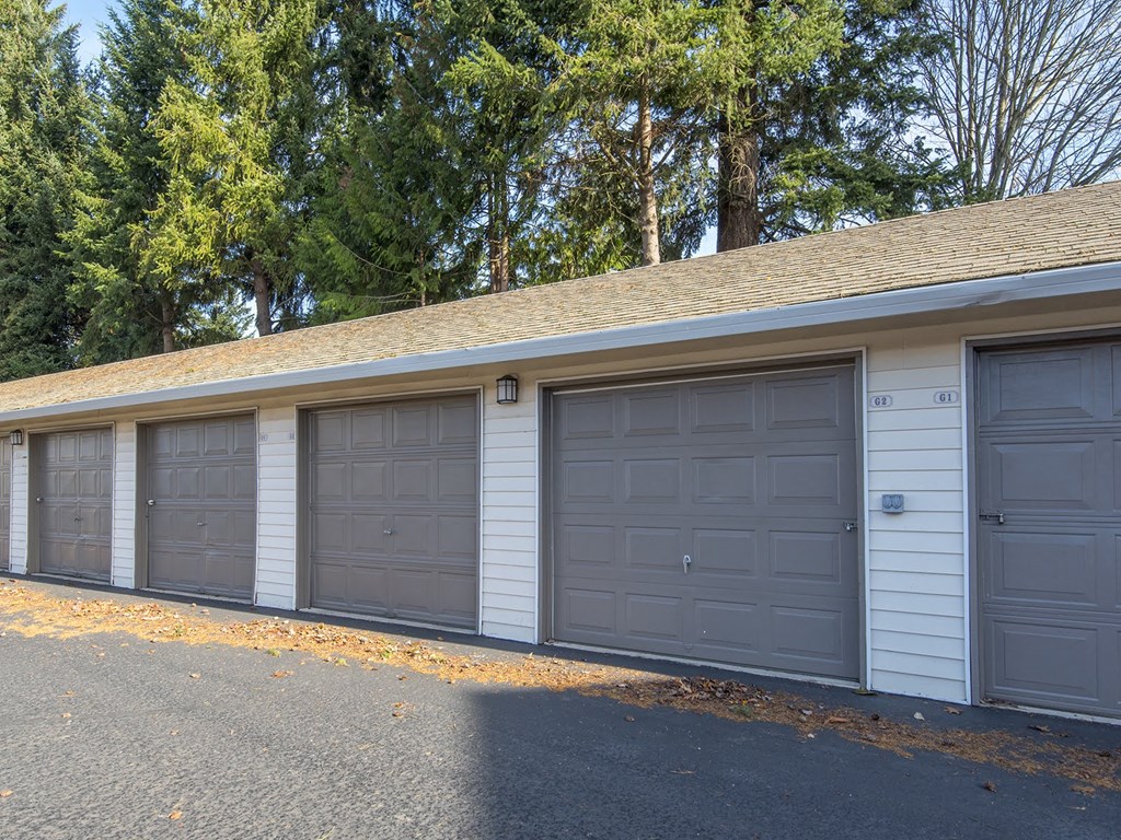 Vista Highlands Garages