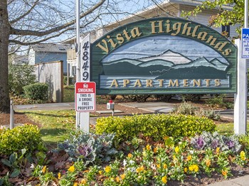 Vista Highlands Monument - Photo Gallery 49