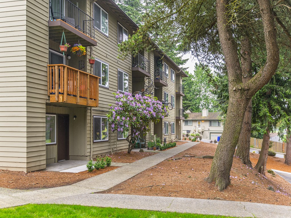 Gladstone Forest Exterior