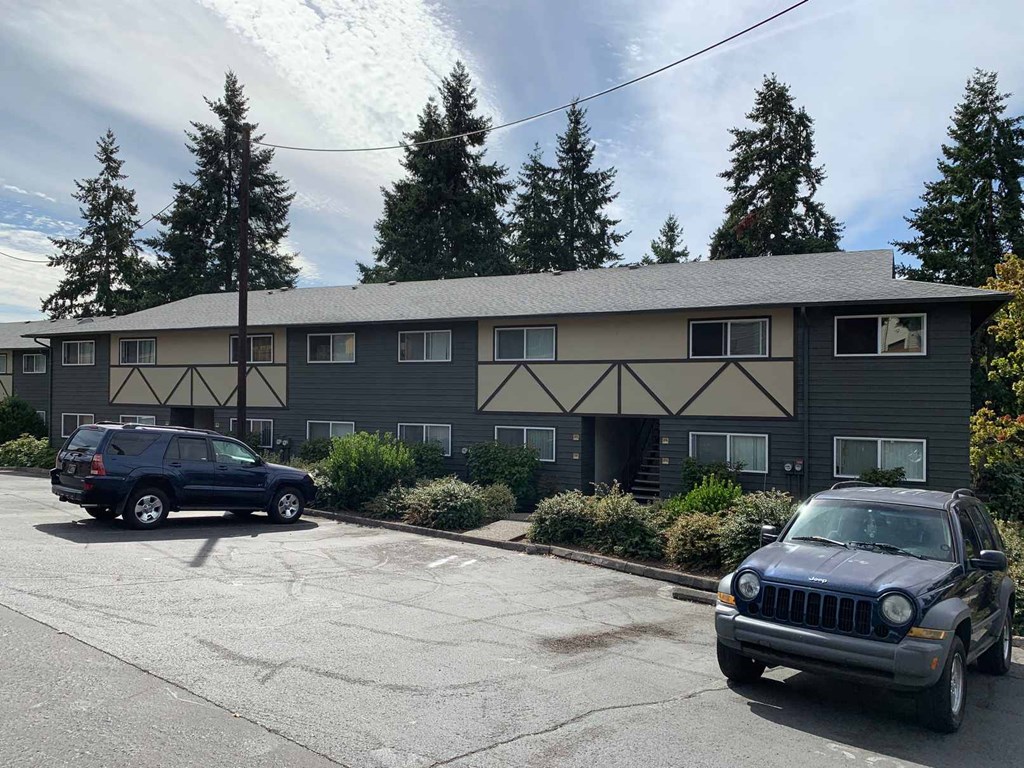 Gladstone Forest exterior