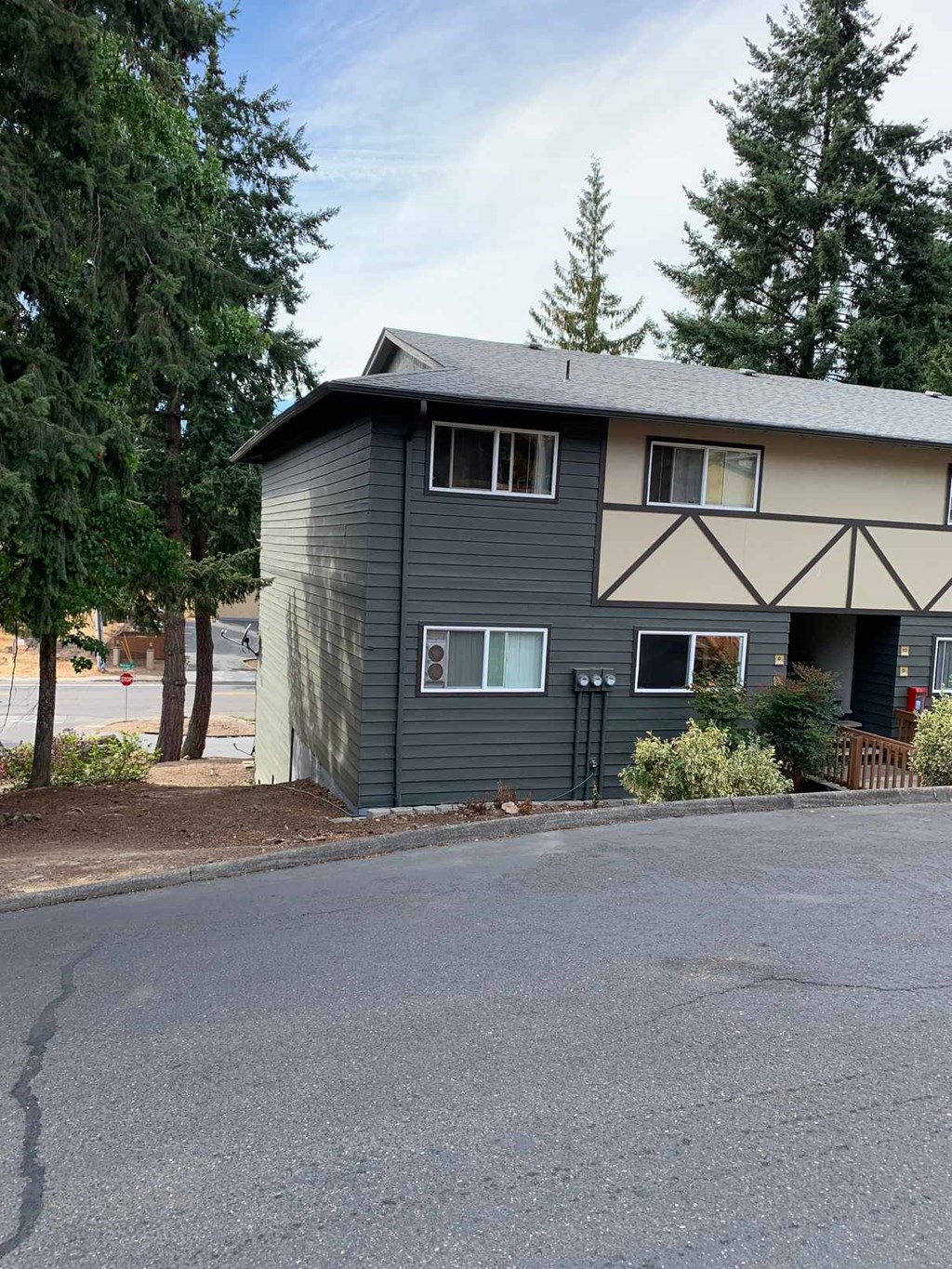 Gladstone Forest exterior