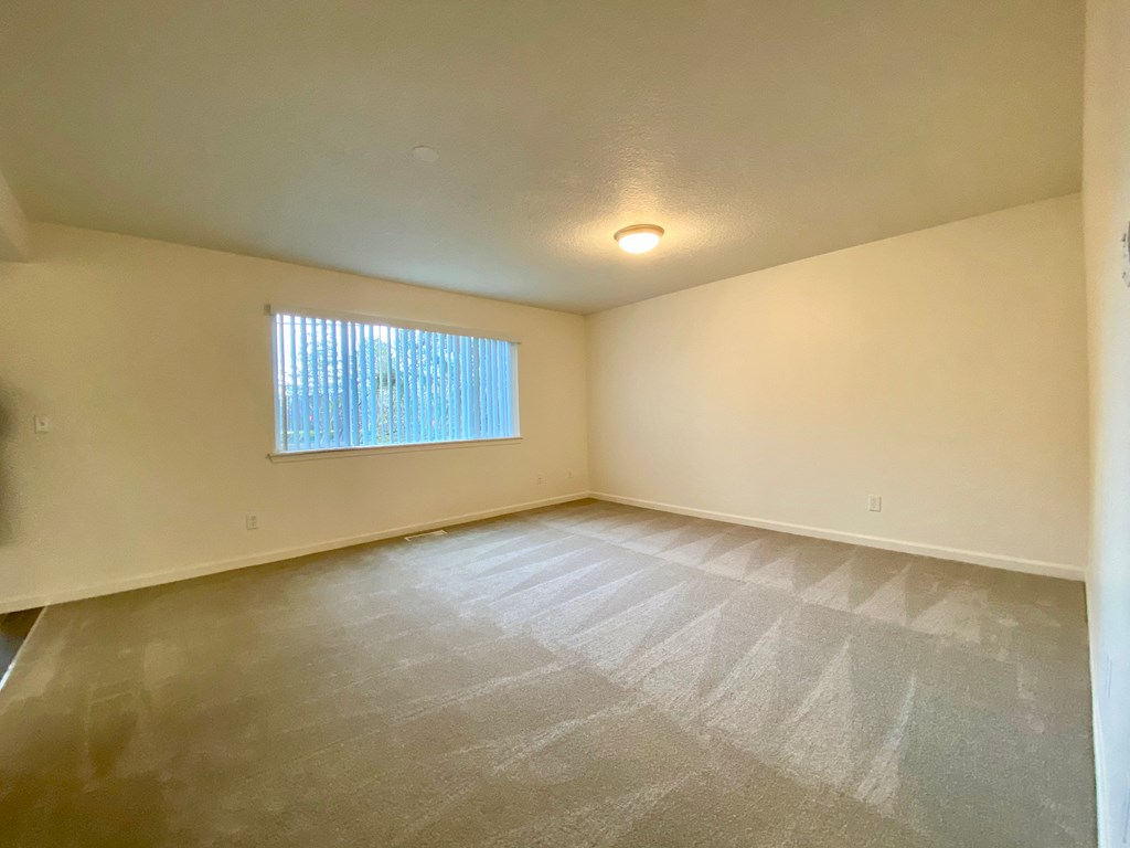 Wellington Estates living room 1018