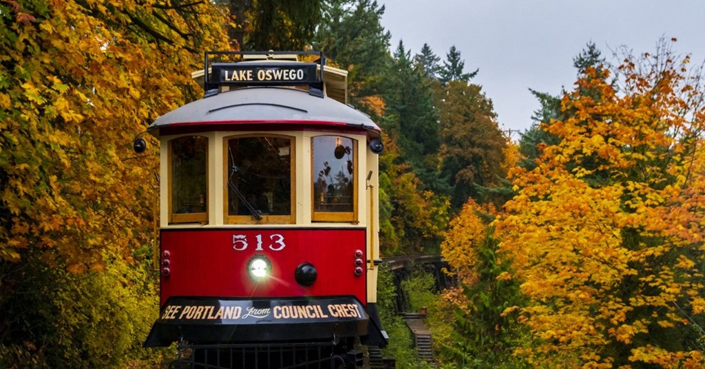 Lake Oswego trolley