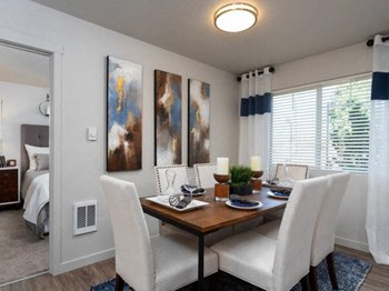 Bethany Dining - Photo Gallery 4