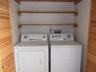 Glenfair Laundry