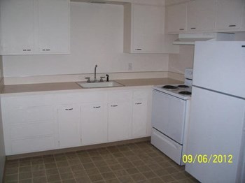 Hidden Court Kitchen - Photo Gallery 3
