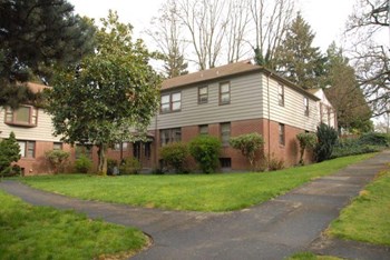Marilyn Greenspace Exterior - Photo Gallery 3