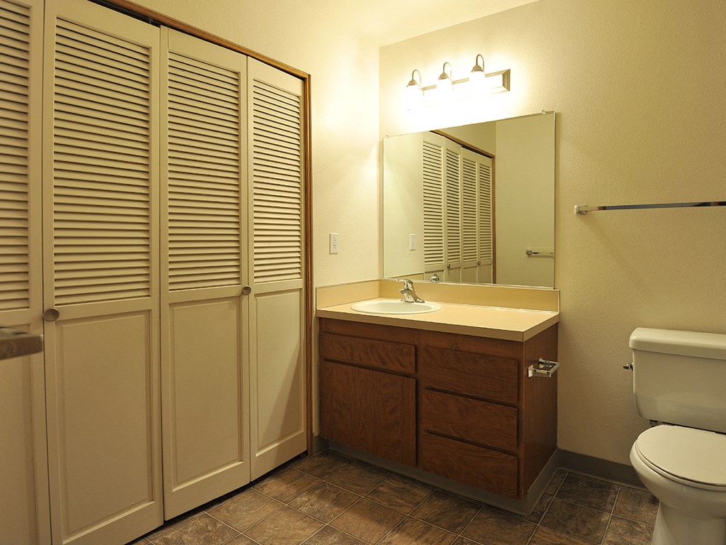 Wellington Estates bathroom