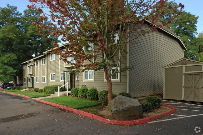 Crescent Ridge exterior