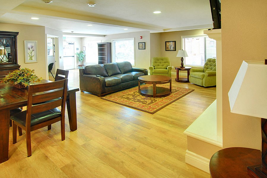 Bidwell Park clubhouse