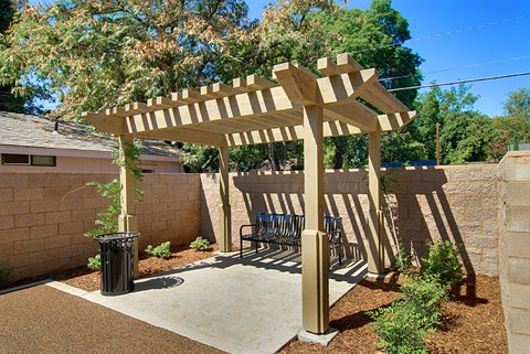 Bidwell Park sitting area