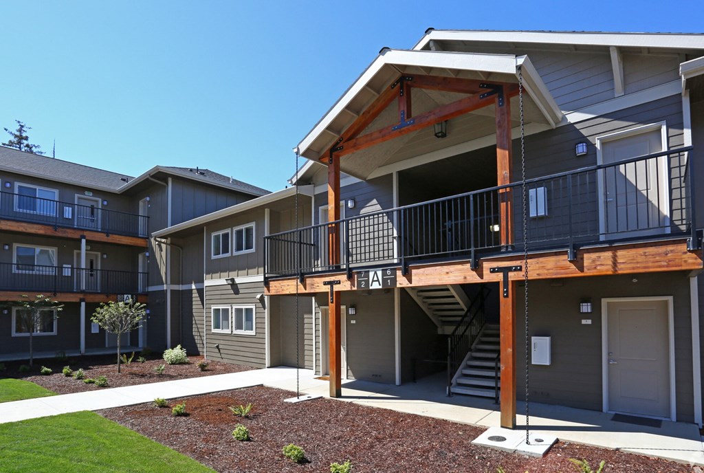 Exterior Apartments