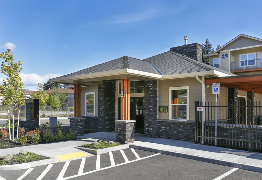 lavonne clubhouse exterior