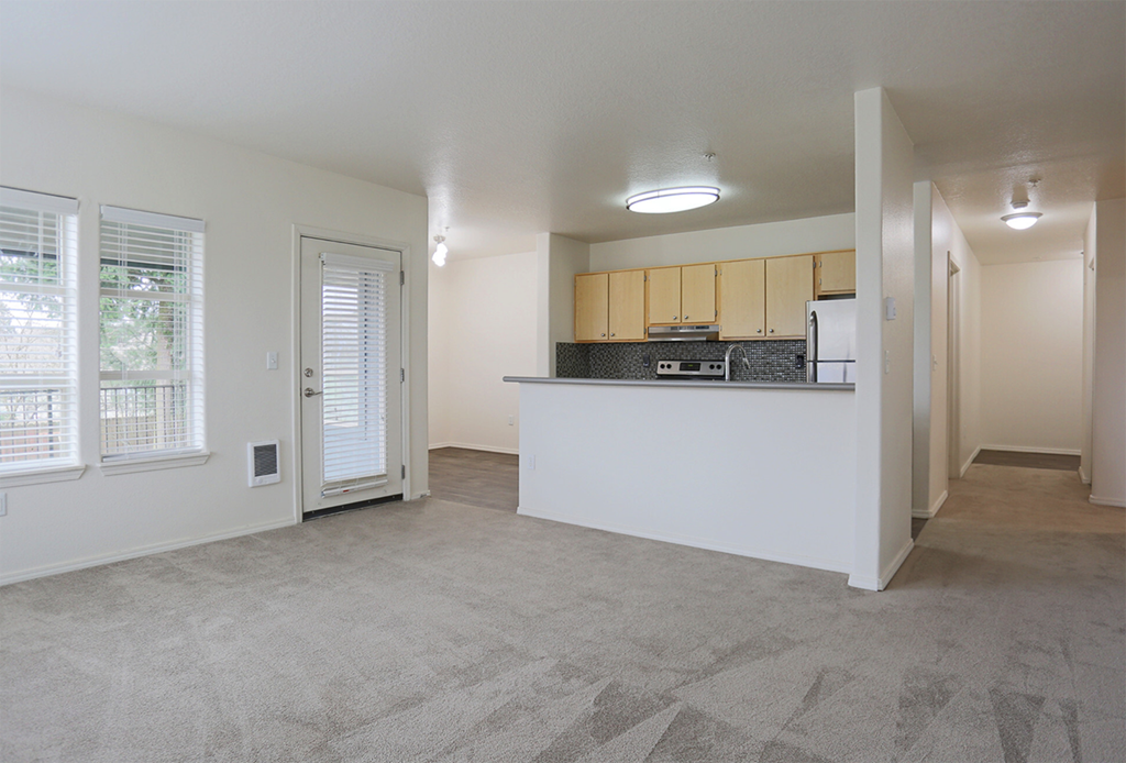 Sienna Lofts living and kitchen