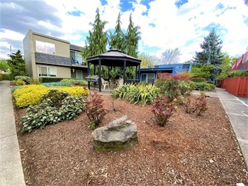 20th & Brooklyn side view of common area with gazebo