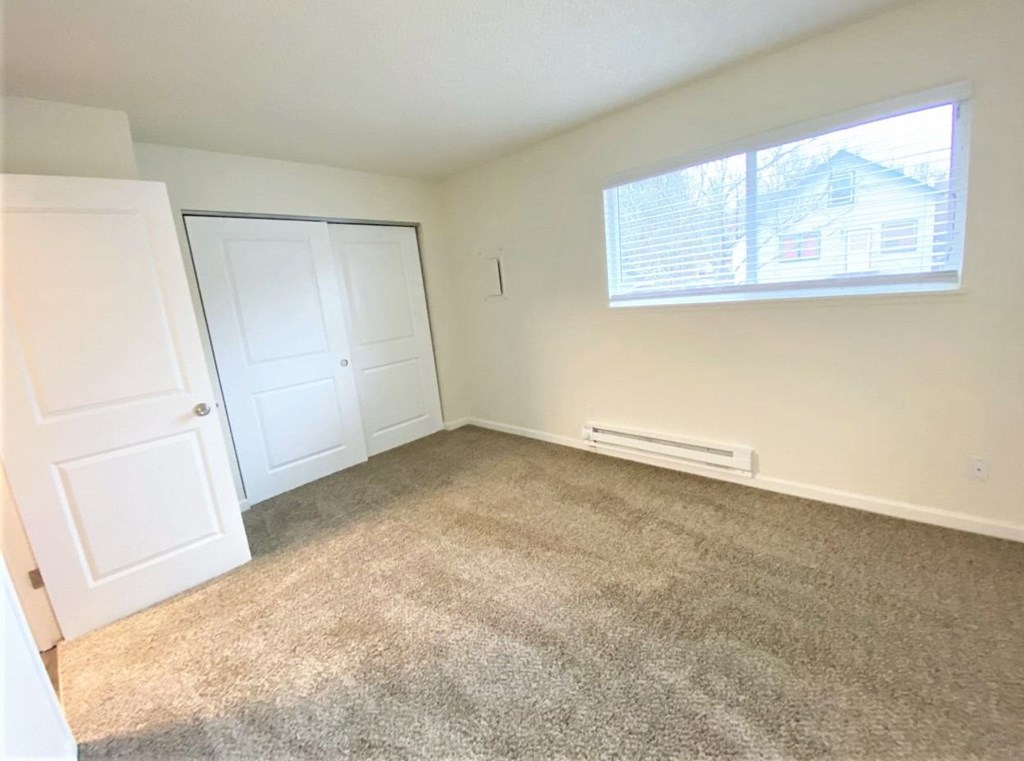 20th and Brooklyn 1 bedroom