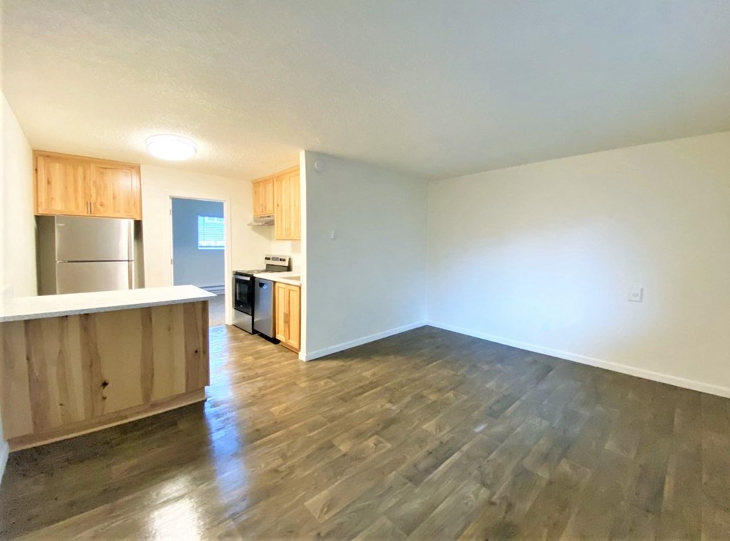 20th and Brooklyn 1bed living area