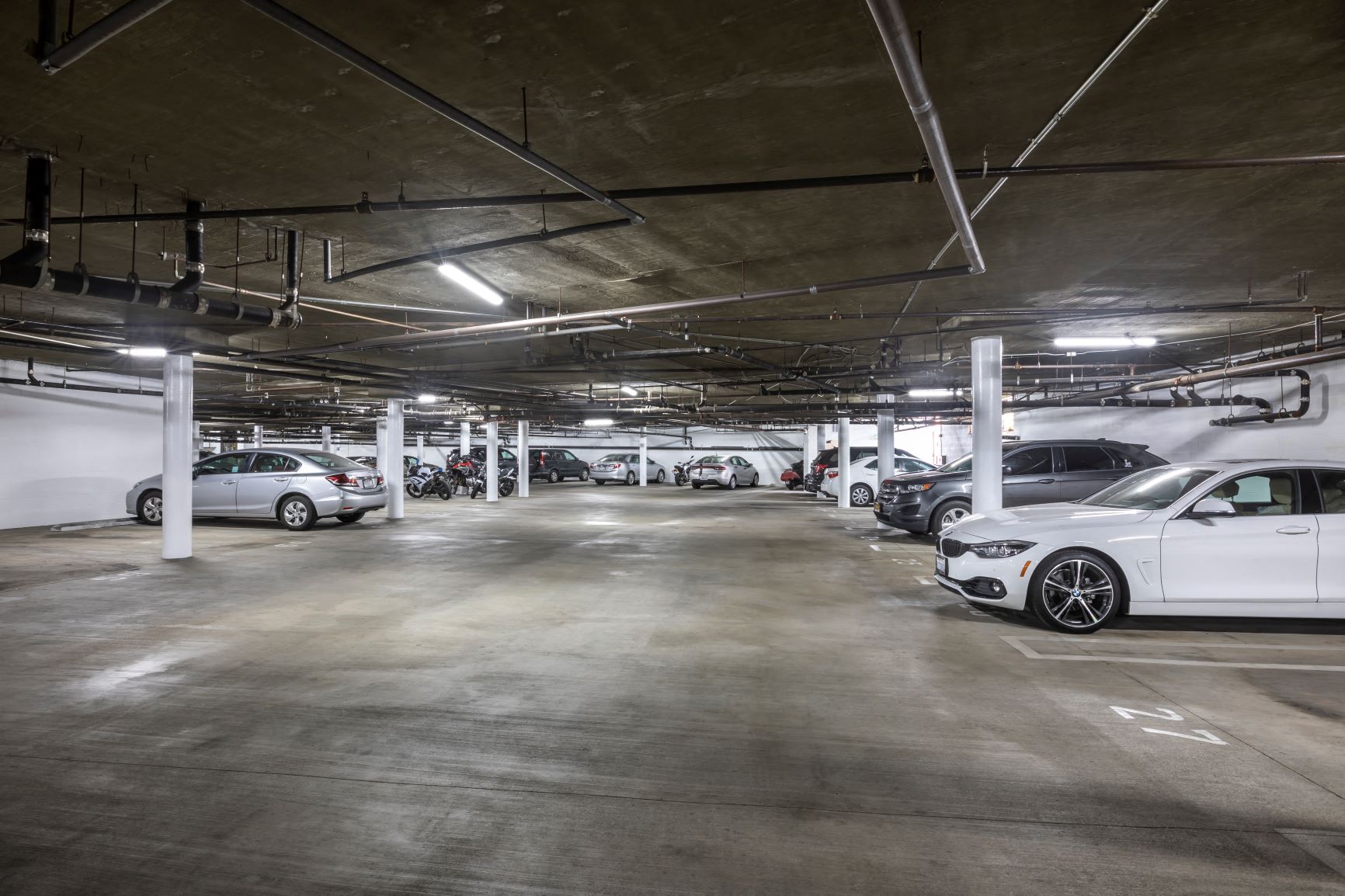 Apartments in Burbank, CA - Community Parking Garage scott villa