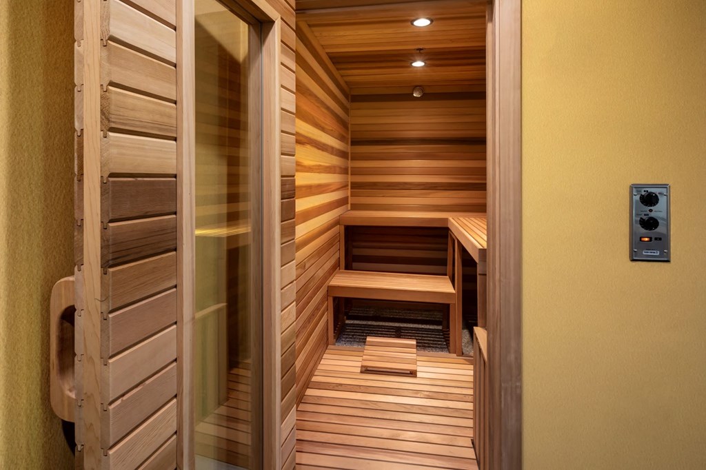 Apartments in Hollywood, CA -  Suana Interior summit