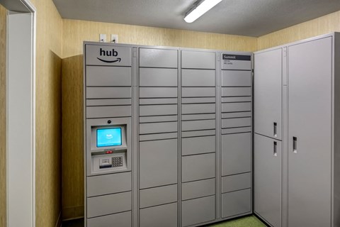 Apartments in Hollywood, CA - Indoor Amazon Package Pick Up Hub summit