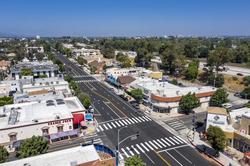 Apartments in Toluca Lake  Aerial View of Riverside Drive Trader Joes