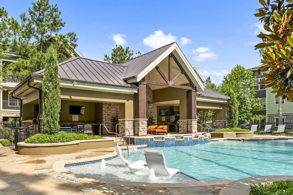 The Woodlands Lodge Apartments in The Woodlands, Texas pool and cabana