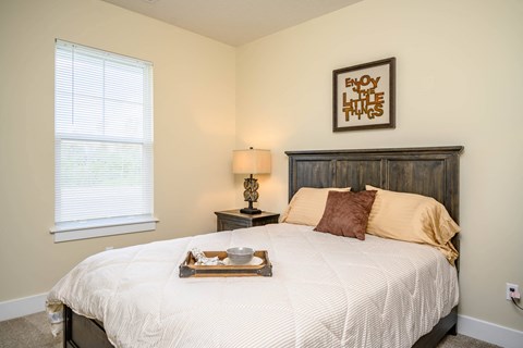 Large Bedroom at Hathaway Meadows in Farmington, NY